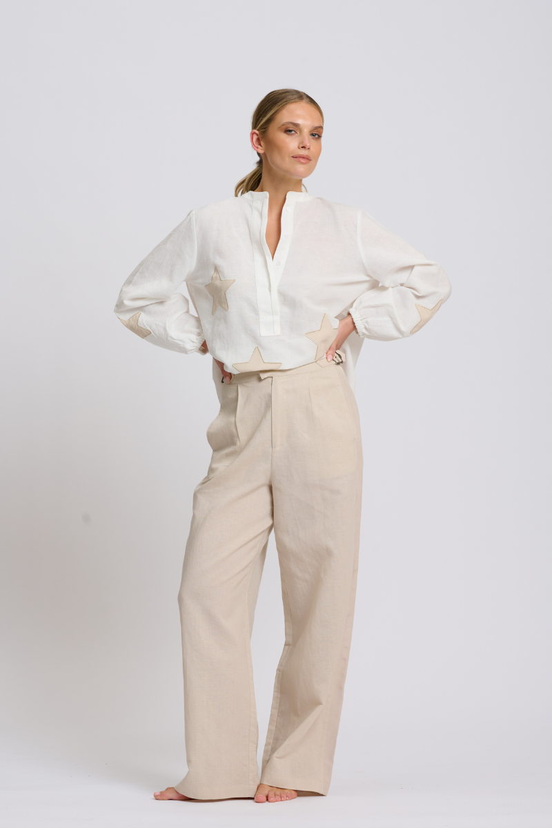 Kitty Popover Shirt - Ivory / Biscuit Star Applique