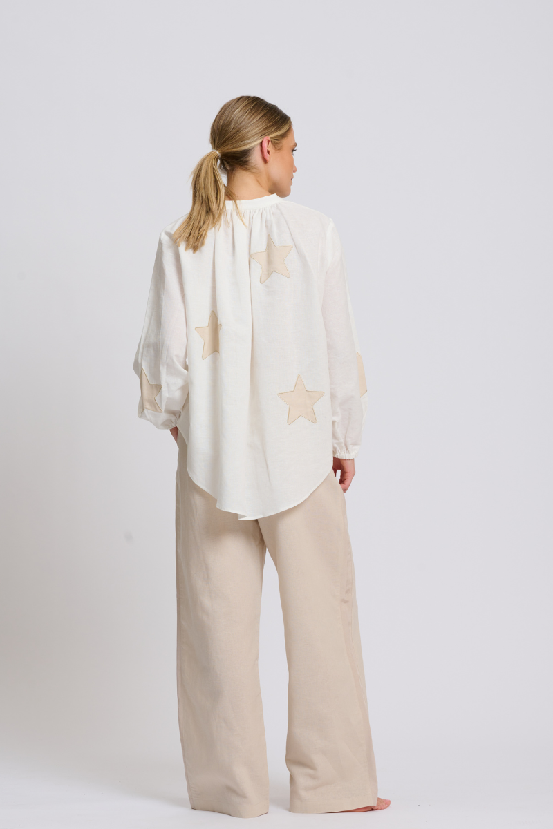 Kitty Popover Shirt - Ivory / Biscuit Star Applique