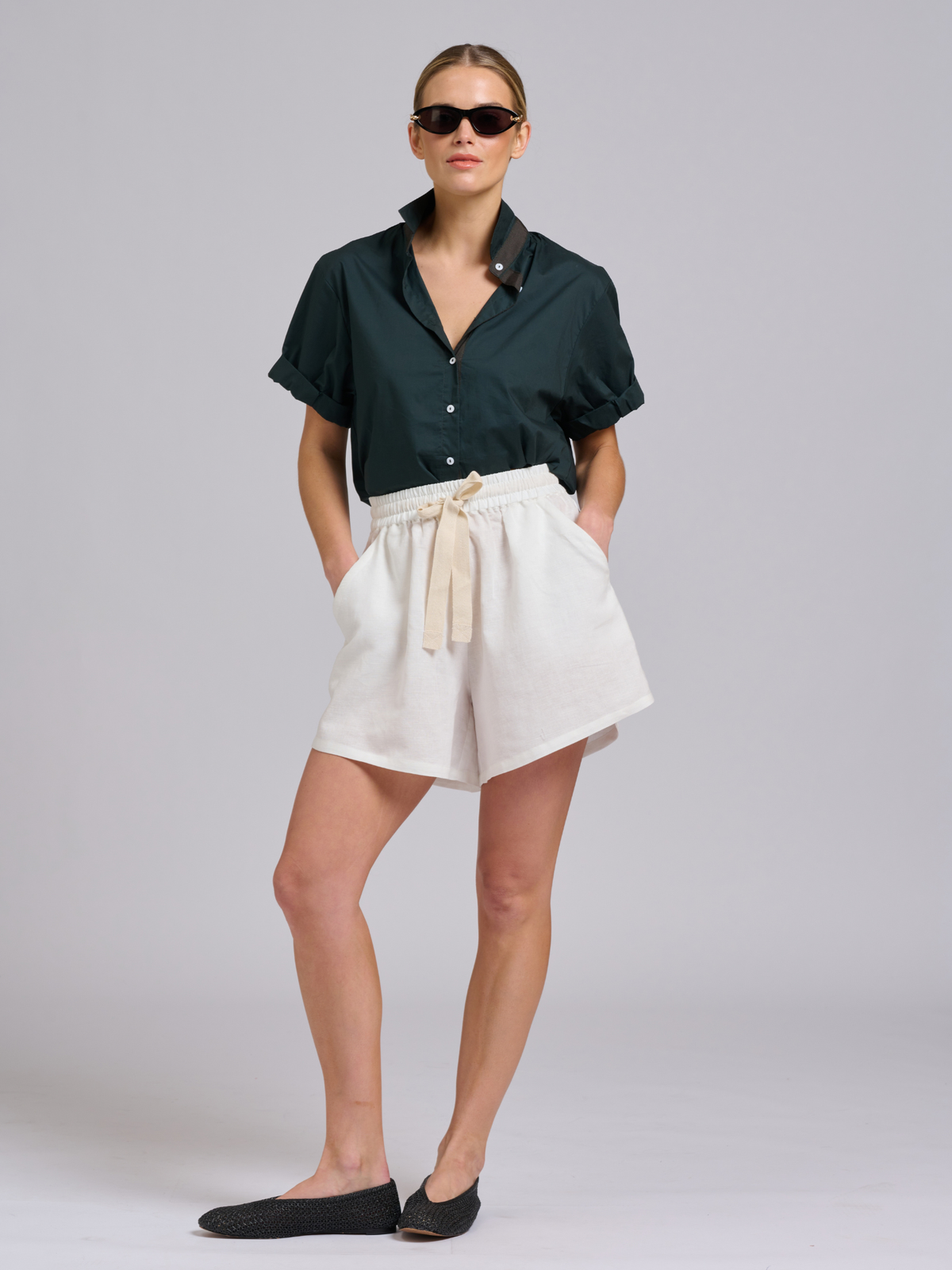 Ashley Trim Short - Ivory with Trim