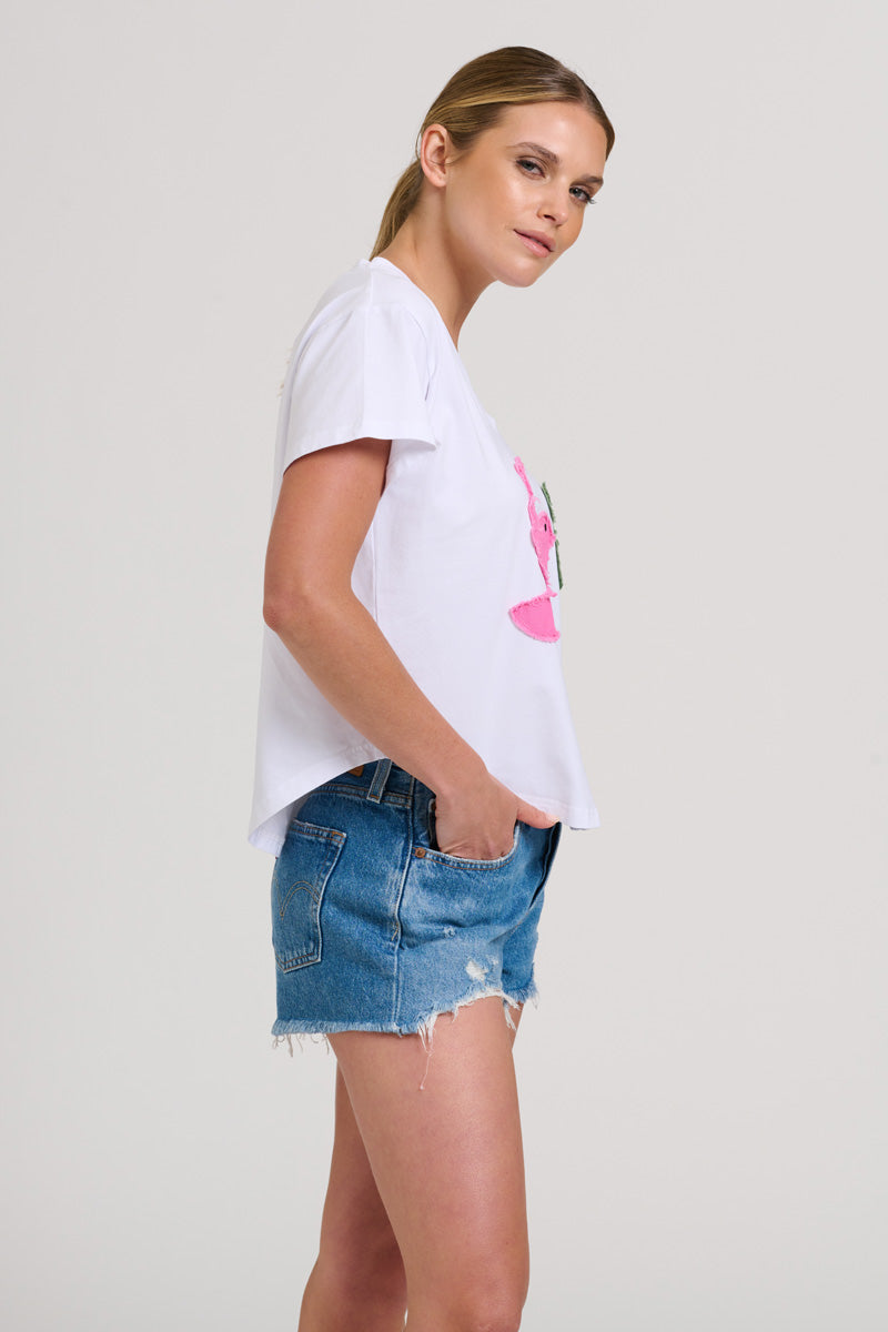 EST The V-neck Applique Dove T-shirt - White/Pink
