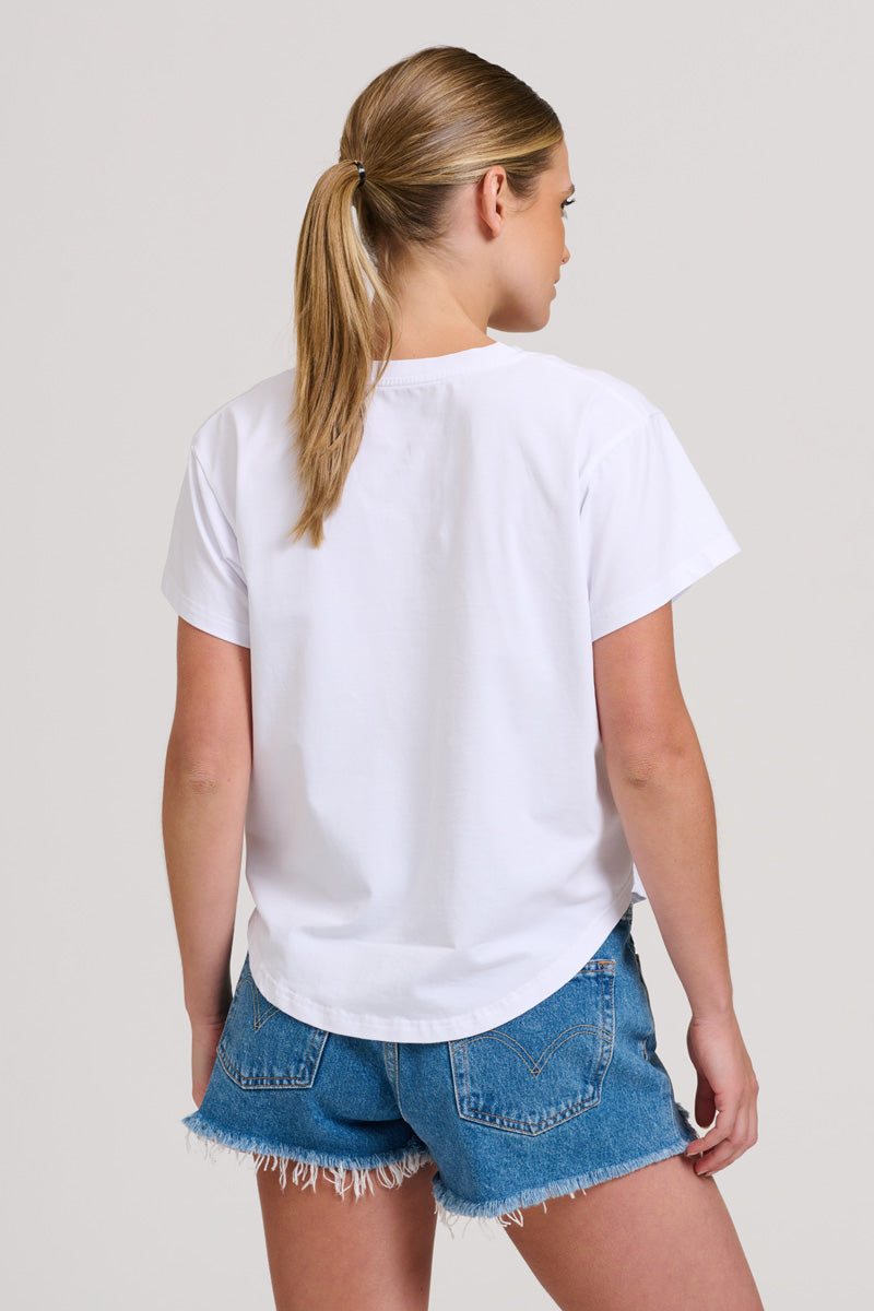 EST The V-neck Applique Love T-shirt - White/Multi
