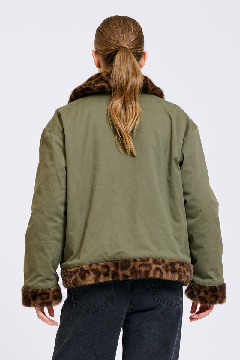 Summit Reverso Jacket - Khaki/Leopard