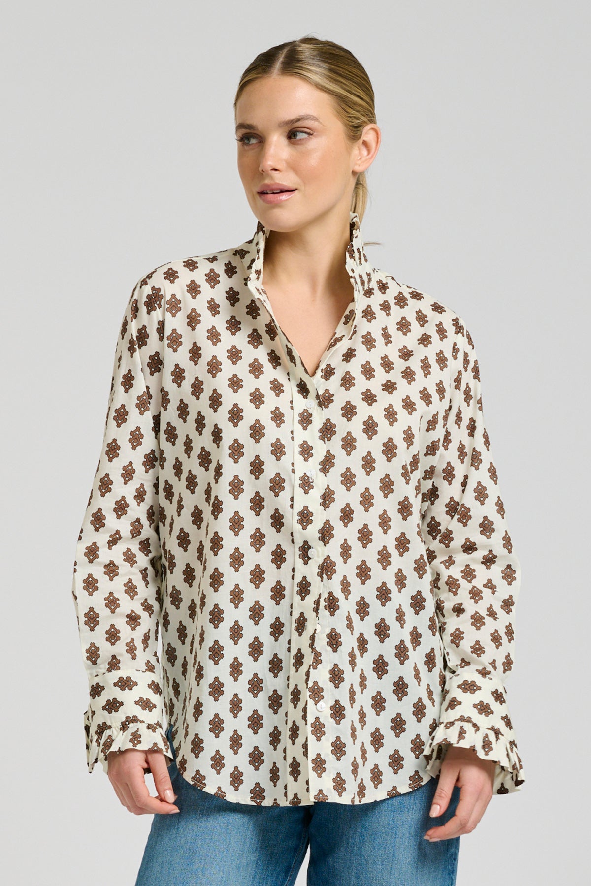 Olivia Classic Frill Collar Shirt - Ivory Double Diamond